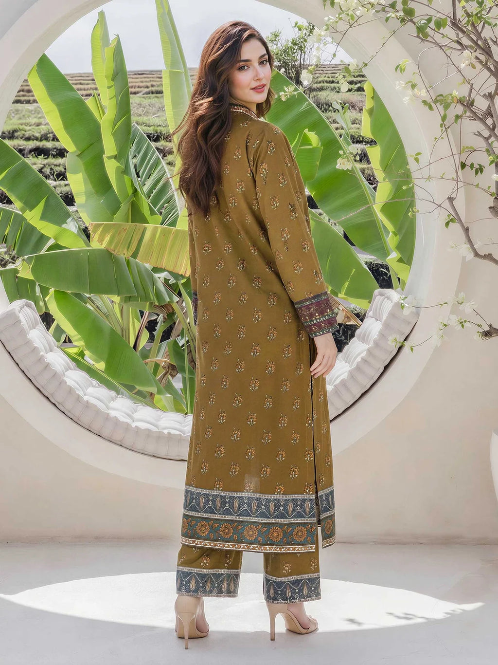 2 Piece Lawn Suit- Embroidered (Pret)