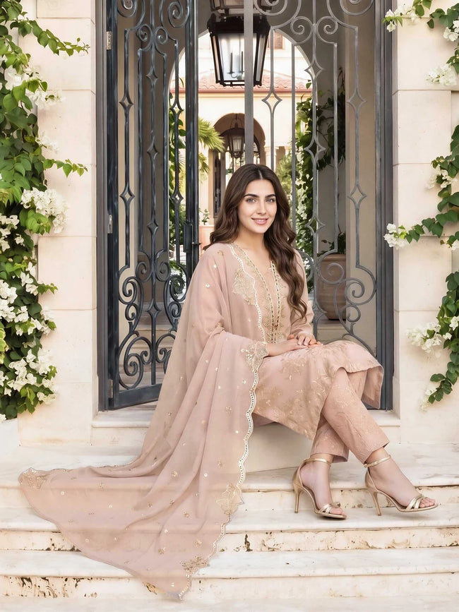 3 Piece Lawn Suit- Embroidered (Pret) Main Image