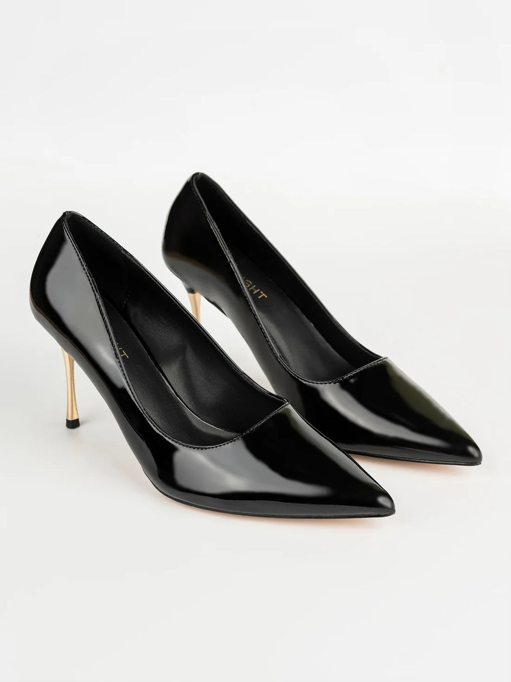 Court Shoes
